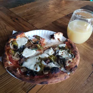 Veggie pizza and Temple Dreams DIPA.