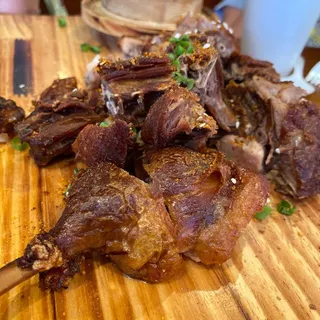 P9. Szechuan Smoked Tea Duck