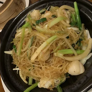 S1. Combo Seafood with Rice Noodle
