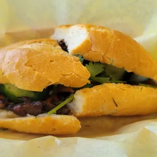 Bahn mie grilled pork