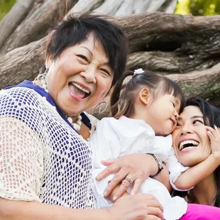 Family photos are a treasure!!! Here... Three generations... of beauty!