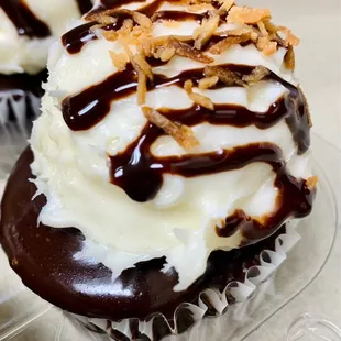 Mounds Cupcake