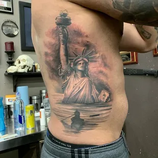 Statue of Liberty, Realism artist: Brian Stephens
