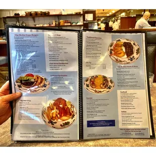 Menu Dapper&apos;s East.W Addison St, Chicago, IL Target Plaza. Chicago&apos;s Old Fashion Greek Dinner. Traditional Breakfast/Lunch Place. Cool!