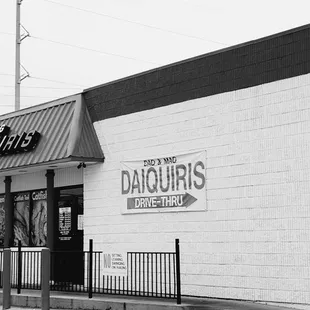 a black and white photo of a restaurant