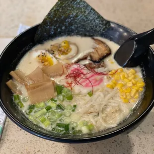 Shiro Tonkotsu