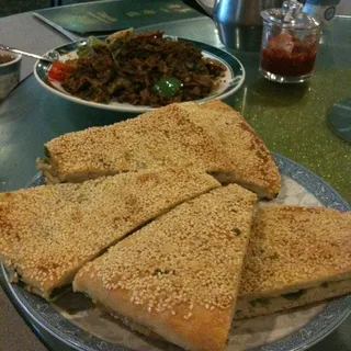 Sesame Bread with Green Onion