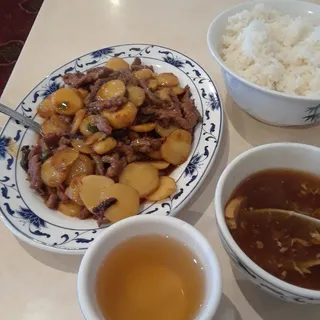 Beef with Spicy Garlic Sauce