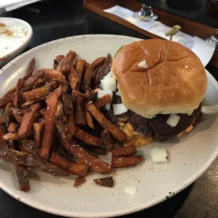 Juicy Brewcy Burger