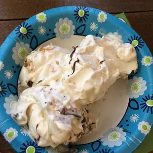 a plate of ice cream