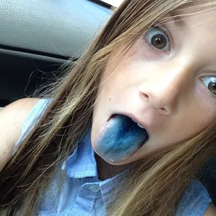 It made my tongue blue.