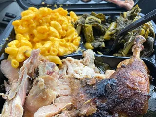 Corner Food Station