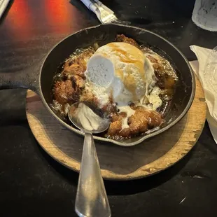 Skillet cookie