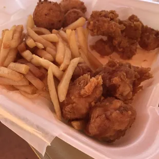 Scallops, hush puppies and fries