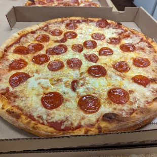 Pepperoni pizza