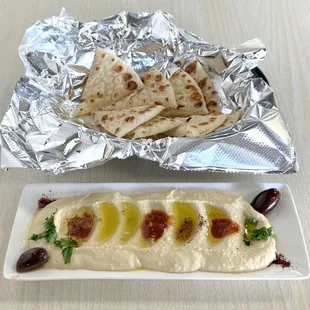 Side of Hummus with Pita Bread