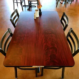 Oct 2021: Interior Pic 5 of 6-- a standard table