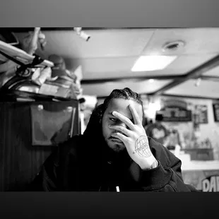 ramen and noodles, interior