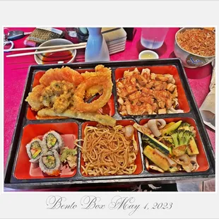 Bento chicken box