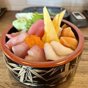 Chirashi Don
