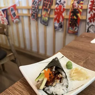 Salmon Skin Hand Roll