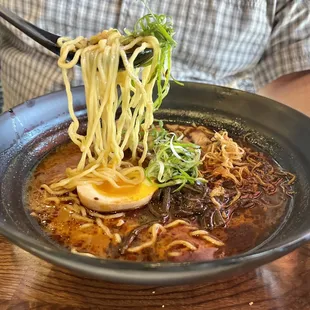 Black Mayu tonkotsu ramen