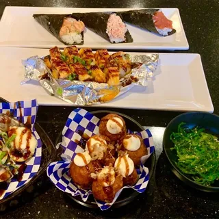 16. Spicy Bake Salmon Roll