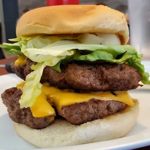 Double cheeseburger