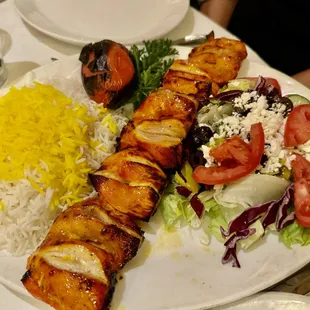 Chicken kabab with rice and salad