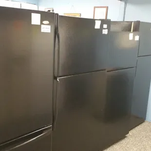 Refrigerators 1yr labor warranty