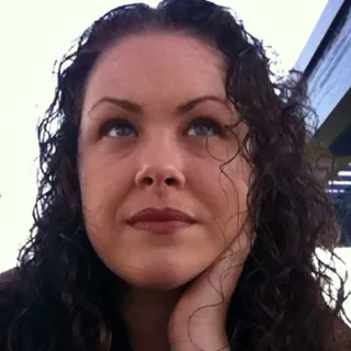 Rhonda R.