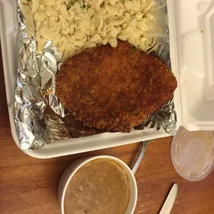 Jägerschnitzel with spätzle