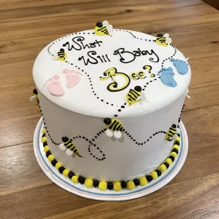 Gender reveal cake