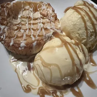 Mini Butter Milk Cake with vanilla icecream