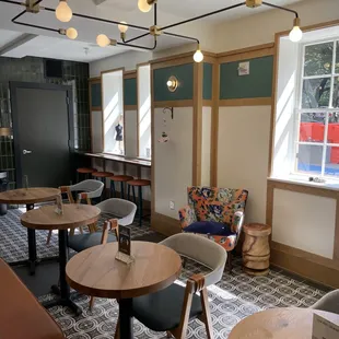 Cute seating and free wifi