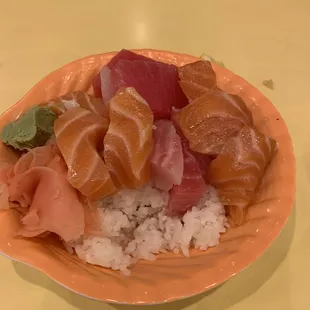 Chirashi Donburi