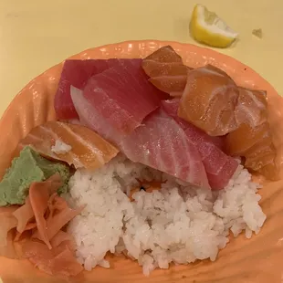 Chirashi Donburi