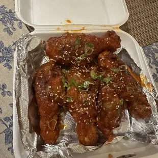 chicken wings and fried chicken, chicken, food, chicken wings, fried chicken wings, bbq chicken, poultry, bbq wings, fried chicken