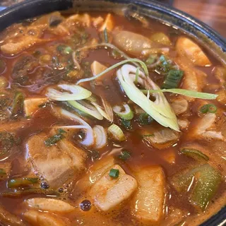 Pork Belly Pepper Paste Stew with Tofu and Veggies Lunch