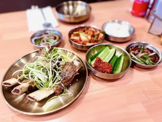 LEE GA