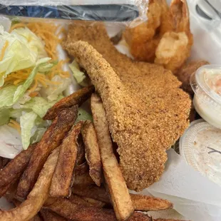 $8 Wednesday 1 Catfish Fillet and 3 shrimp meal! Well seasoned, great seafood