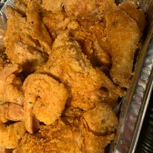 Crispy, tasty, and fresh fried chicken!