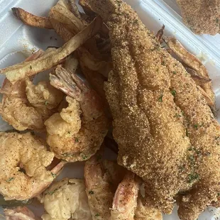 2 pc fish &amp; 6 pc Fish (2) &amp; Shrimp Combo (6)