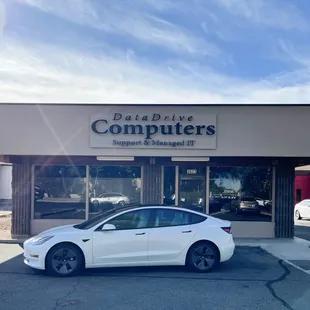 Datadrive Storefront