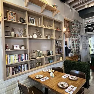 6/19/24 Interior, cool decor