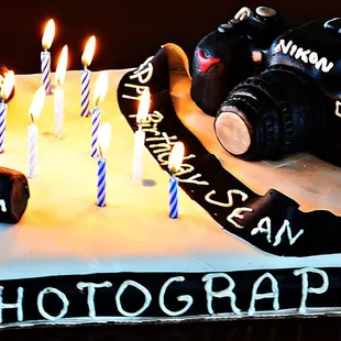 Birthday cake for a friend, White velvet with raspberry filling