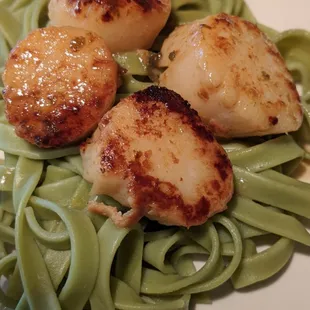 Seared Scallops and fresh made spinach fettuccine
