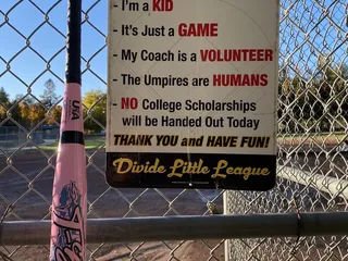 Henningsen Lotus Park