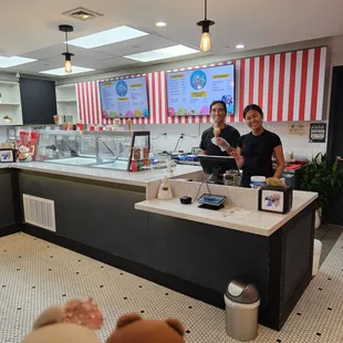 Friendly service by this nice couple! They're expecting a baby soon! CONGRATULATIONS!