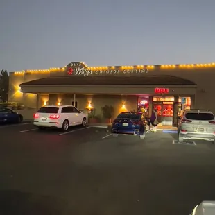 the outside of the restaurant